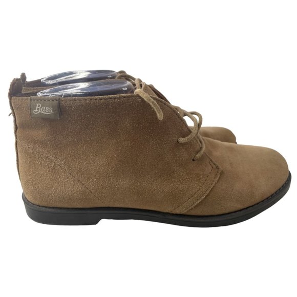 G.H. Bass & Co Women's Flex Step Elyse Tan Suede Chukka Ankle Boots Size 7M EUC - Picture 1 of 9